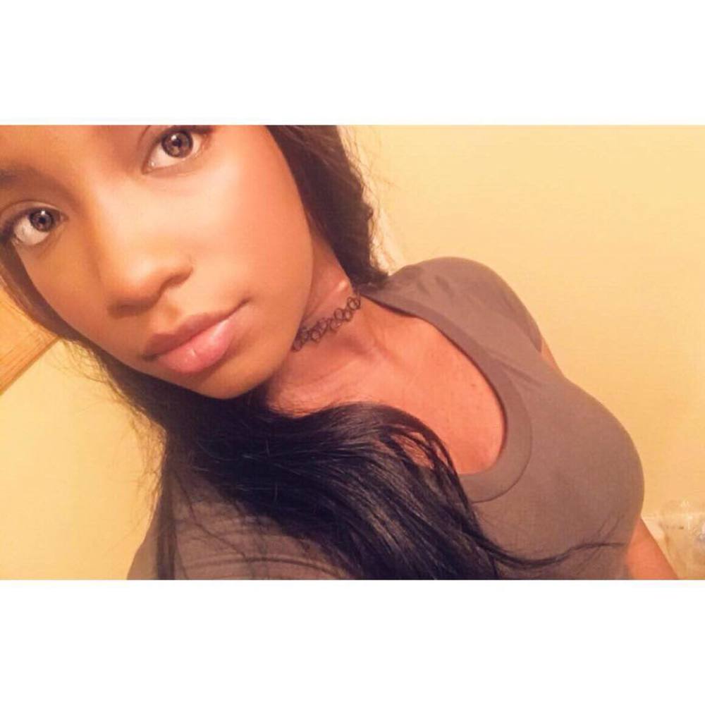 Meet your Posher, Tiona